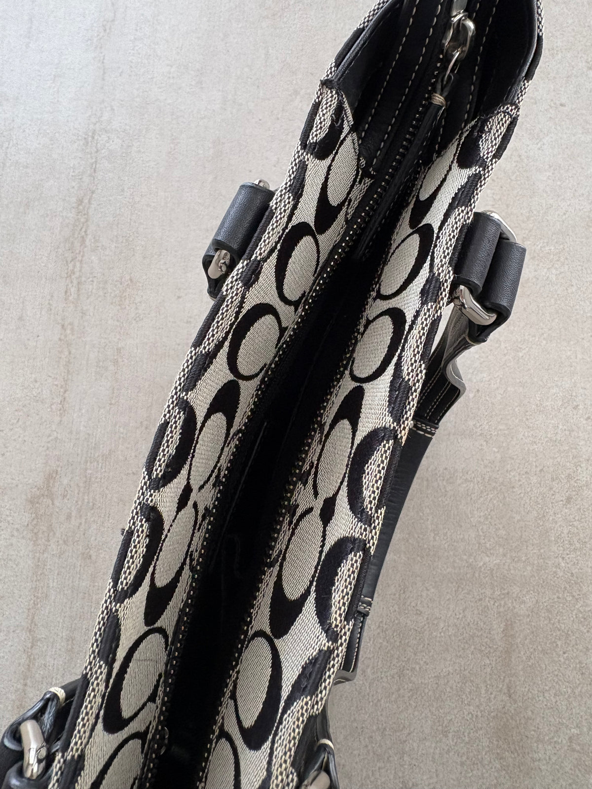 Coach Hamptons Signature Turnlock Shoulder Bag