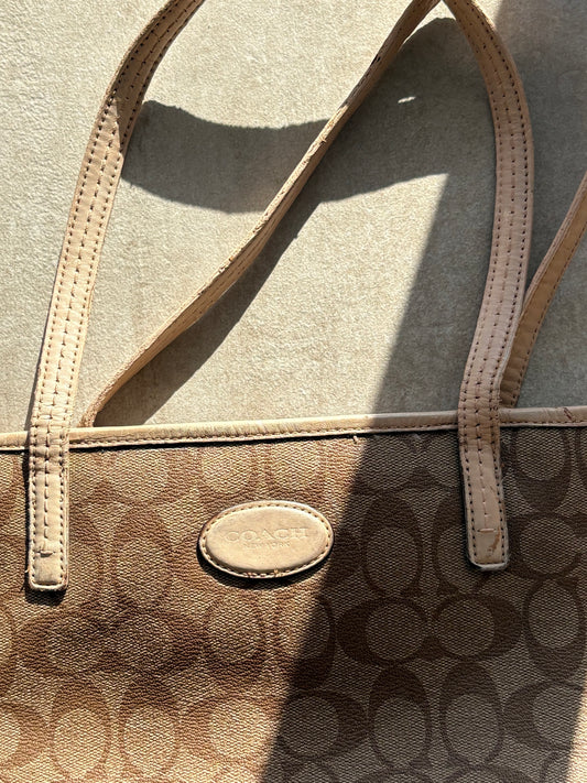 Coach Metro Signature C Tote *AF