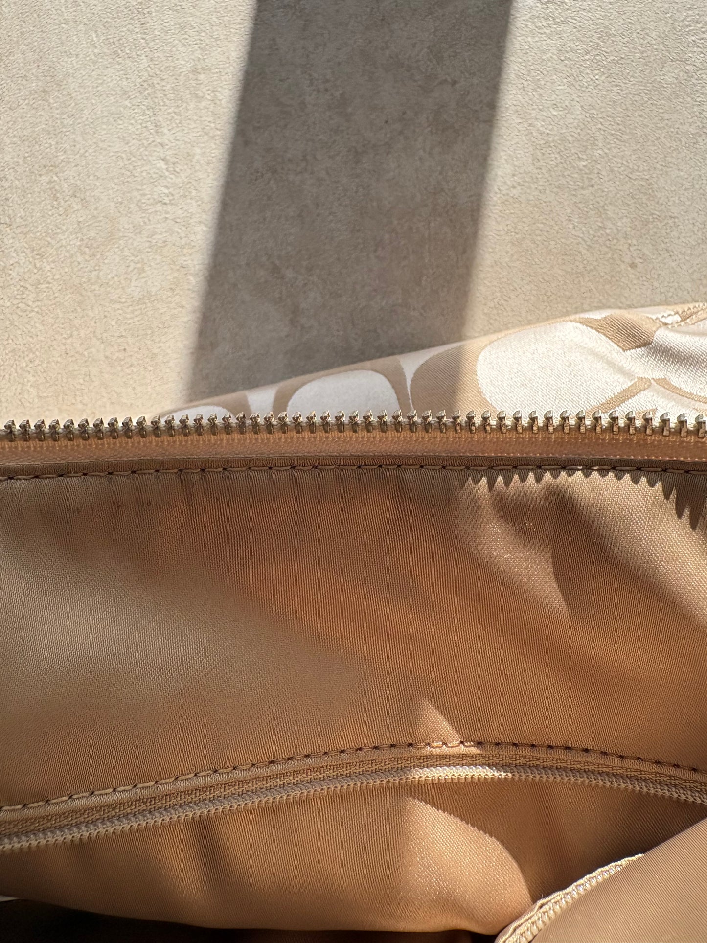 Coach 2way Signature Poppy Tote *AF