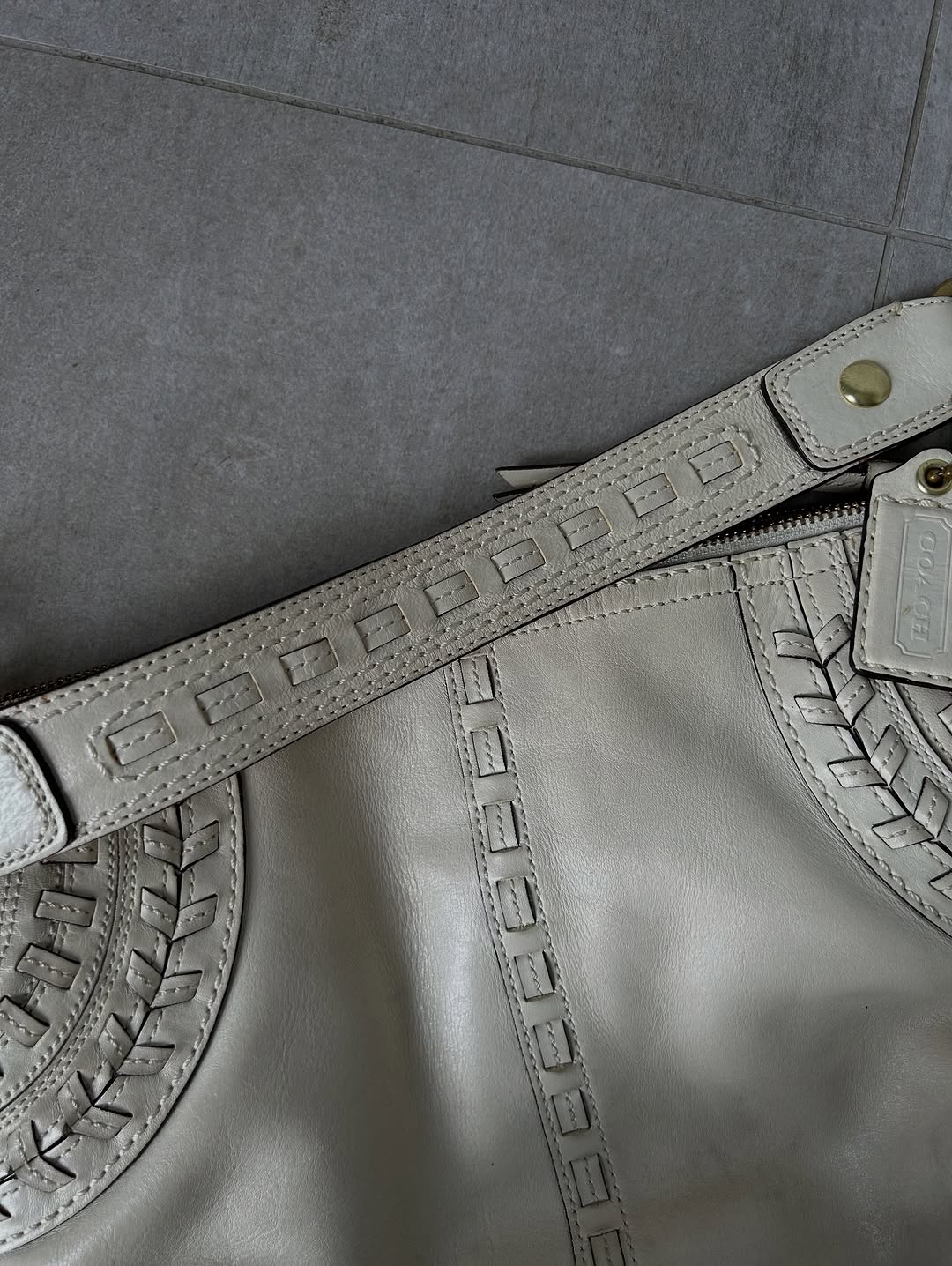 Coach Soho Hobo Bag With White Leather