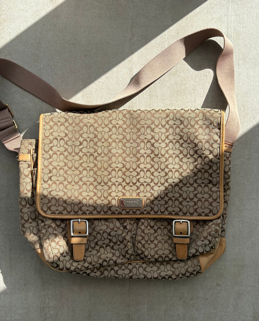 Coach Signature Canvas Messenger Bag