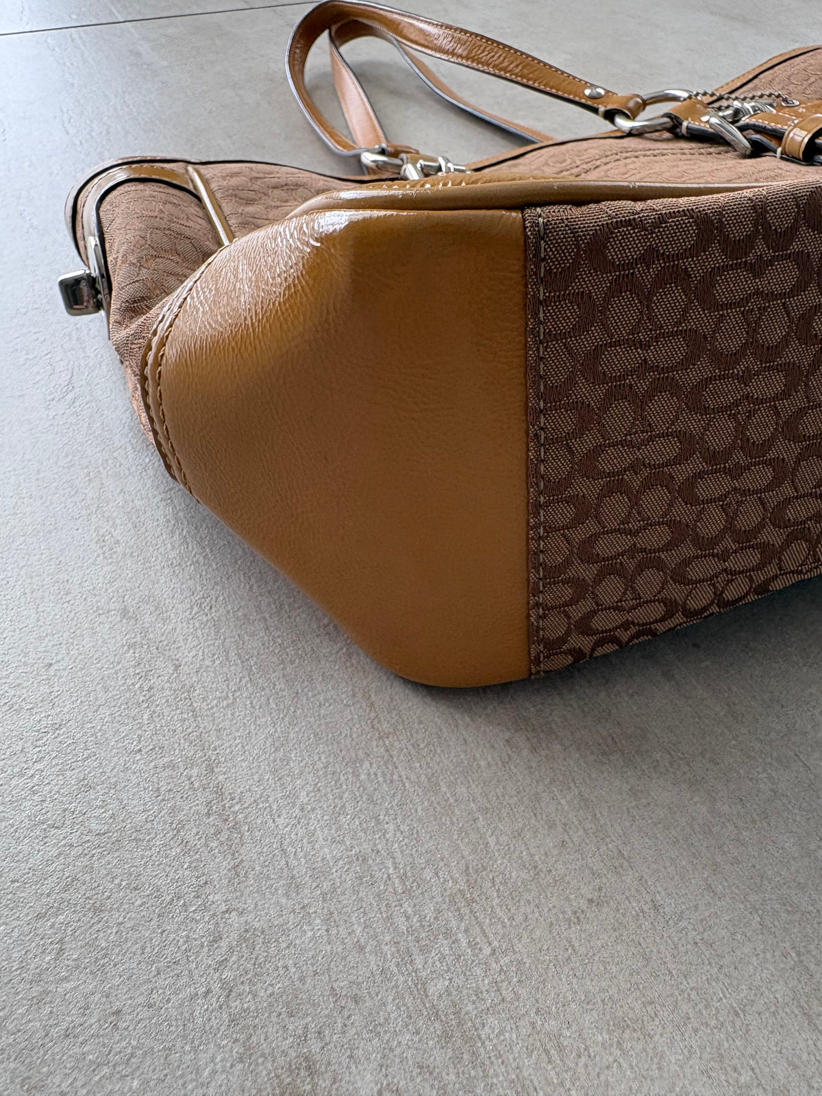Coach Signature Brown Jacquard Gallery Tote