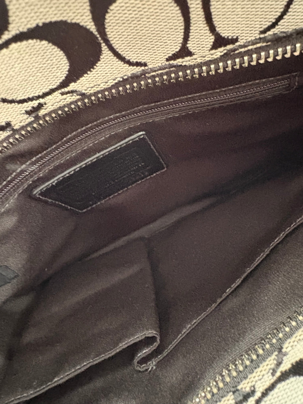 Coach Hamptons Signature Turnlock Shoulder Bag