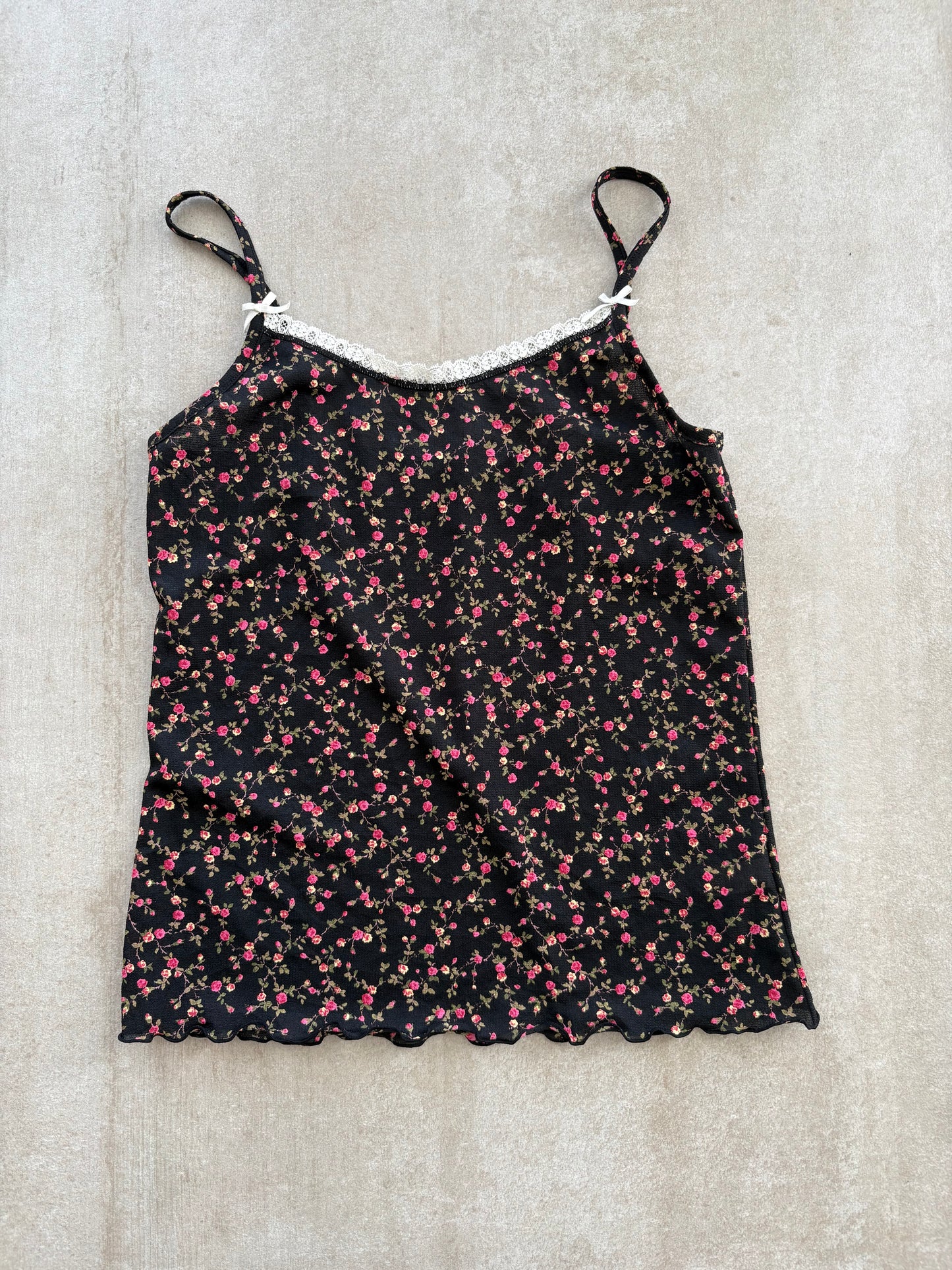 00's Floral Cami w/ White Lace
